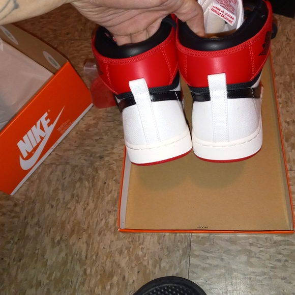 Air Jordan 1 KO - Picture 5 of 7